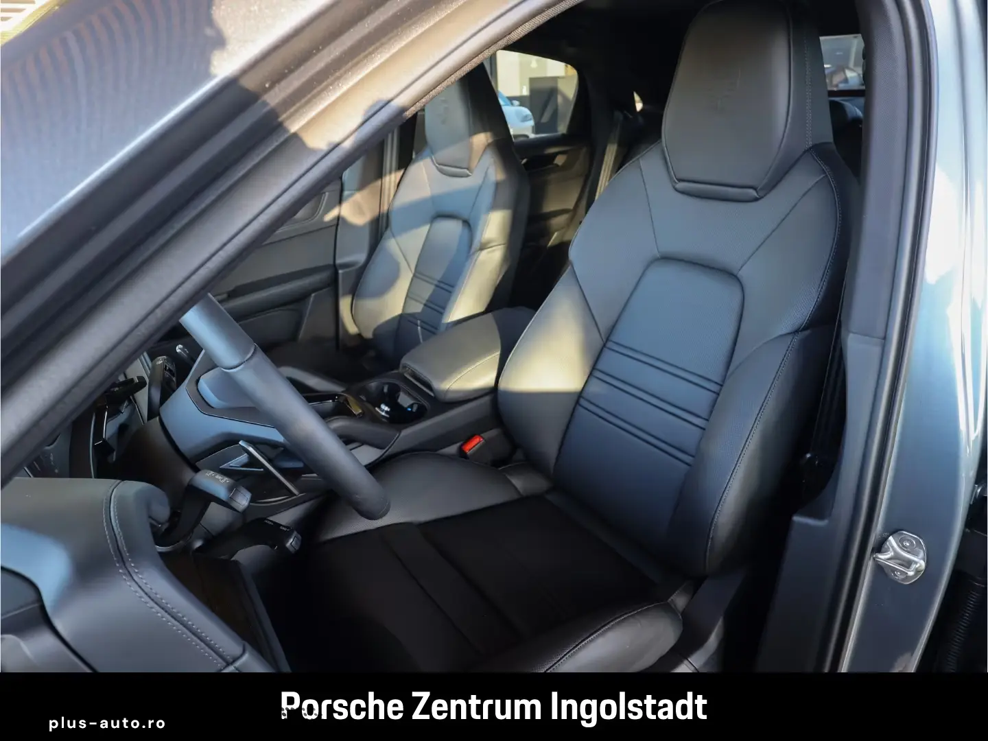 Porsche Cayenne Basis E-Hybrid Coupe Black Edition Sport