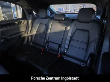 Porsche Cayenne Basis E-Hybrid Coupe Black Edition Sport