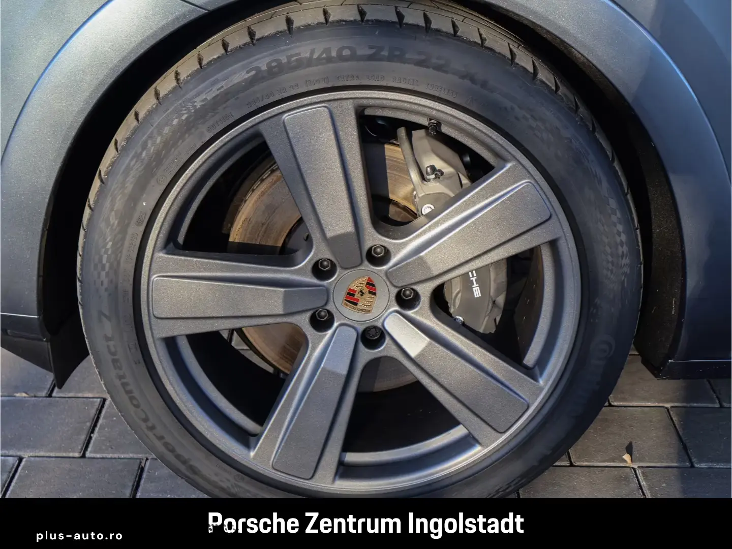 Porsche Cayenne Basis E-Hybrid Coupe Black Edition Sport