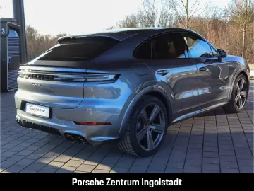 Porsche Cayenne Basis E-Hybrid Coupe Black Edition Sport