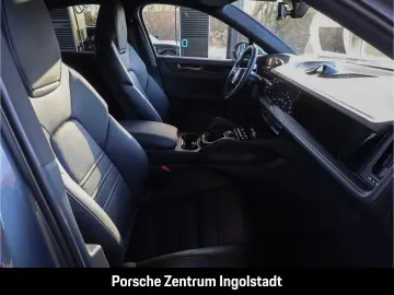 Porsche Cayenne Basis E-Hybrid Coupe Black Edition Sport