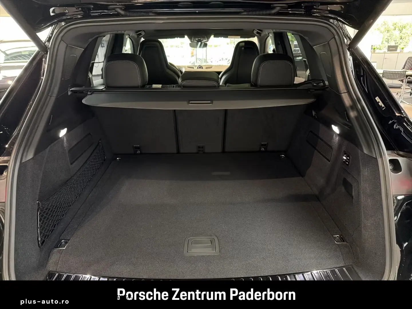 Porsche Cayenne E-Hybrid Black Edition