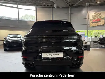 Porsche Cayenne E-Hybrid Black Edition