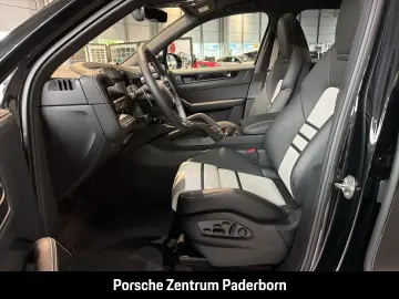 Porsche Cayenne E-Hybrid Black Edition