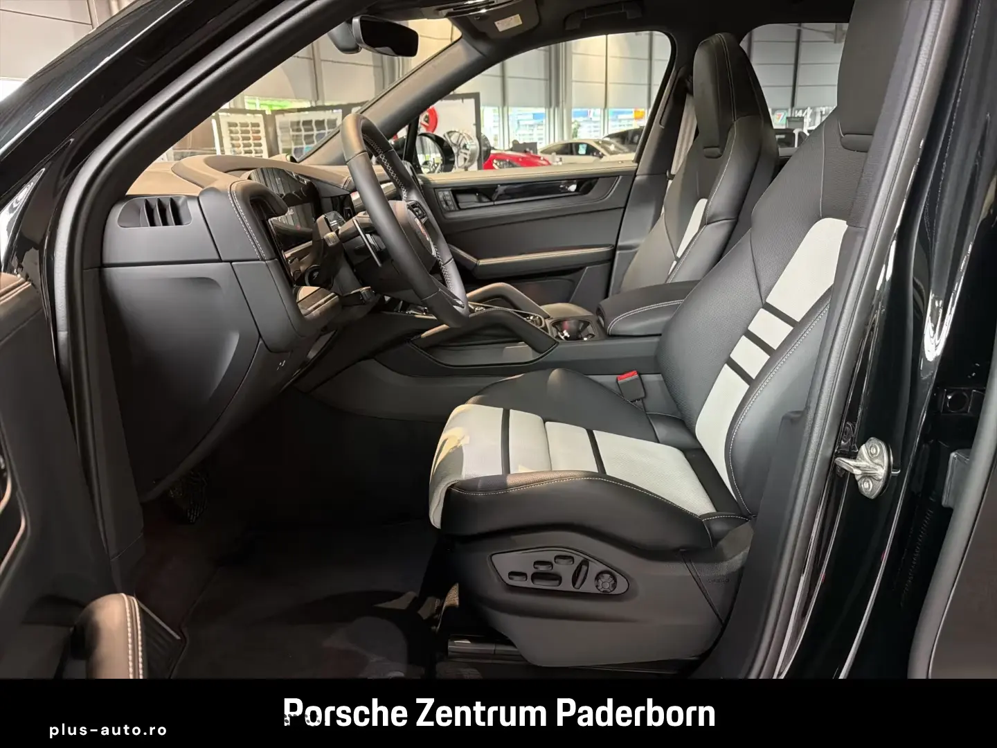 Porsche Cayenne E-Hybrid Black Edition
