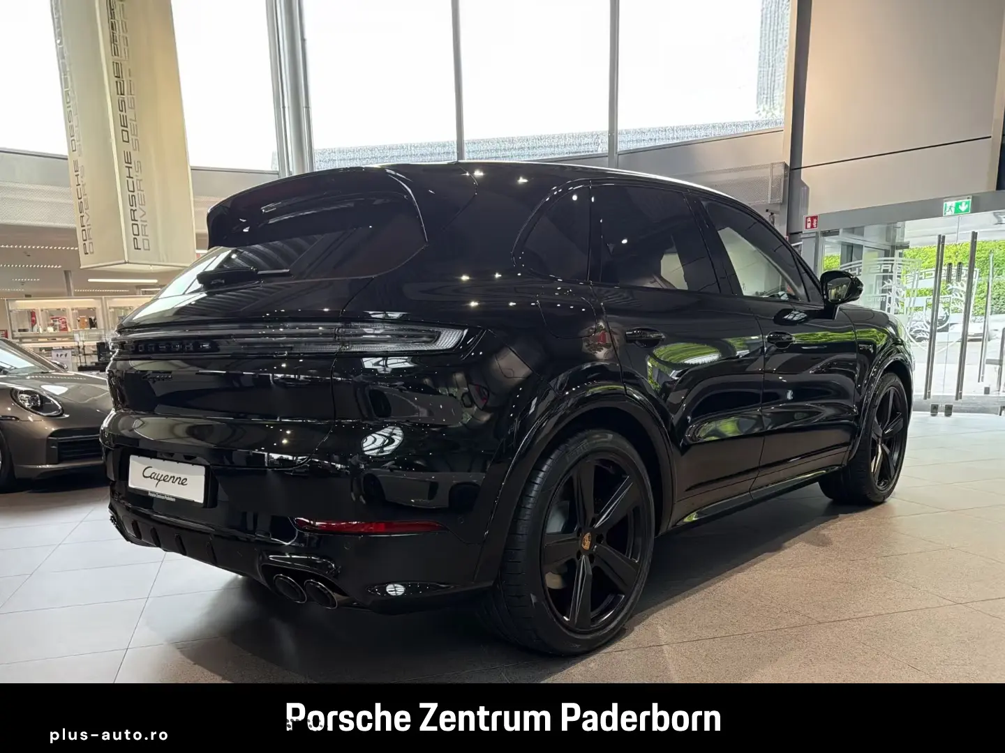 Porsche Cayenne E-Hybrid Black Edition
