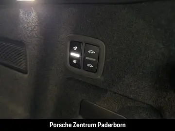 Porsche Cayenne E-Hybrid Black Edition