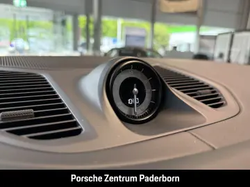 Porsche Cayenne E-Hybrid Black Edition