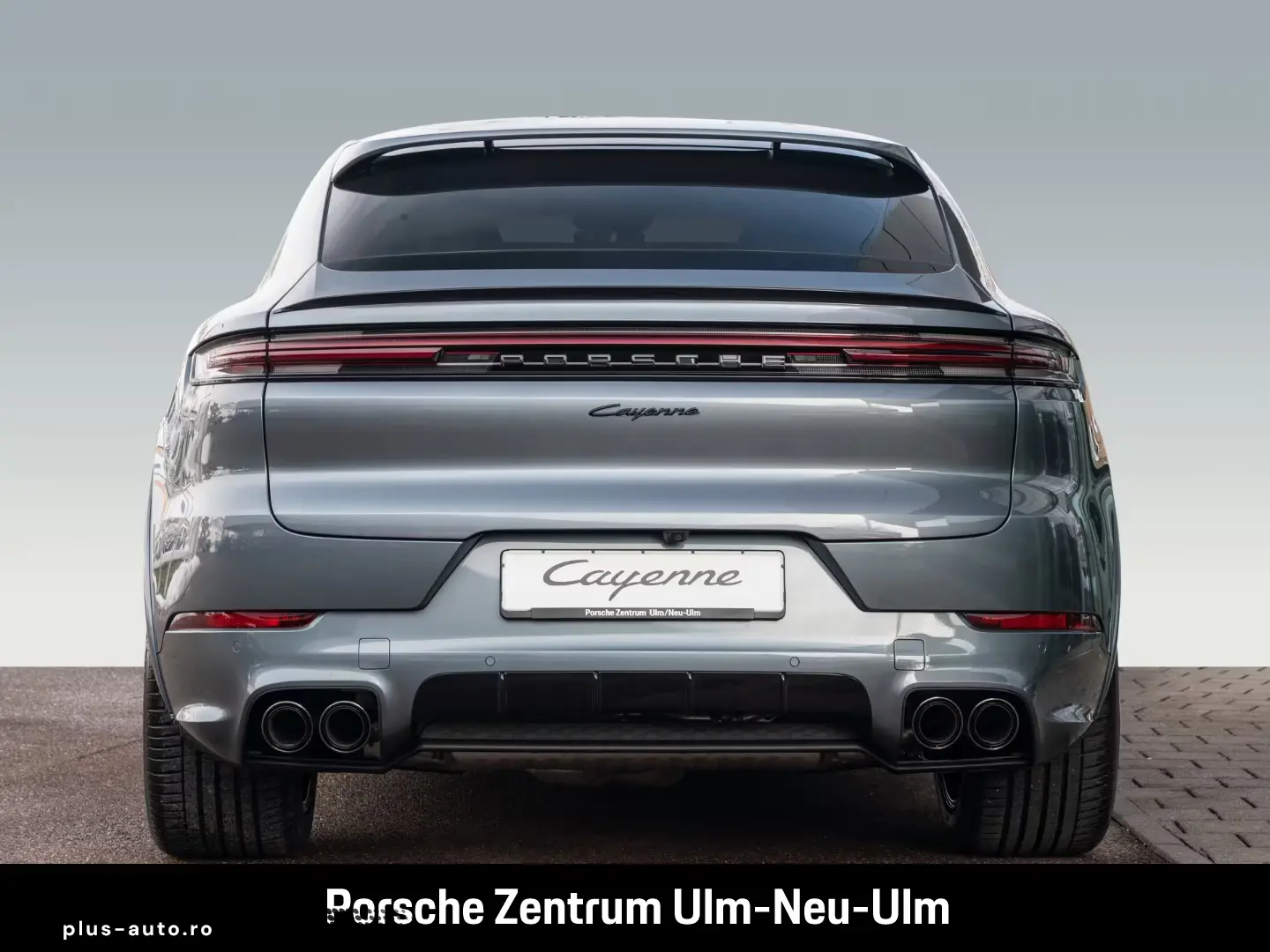Porsche Cayenne E-Hybrid Coupe Black Edition