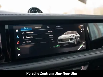 Porsche Cayenne E-Hybrid Coupe Black Edition