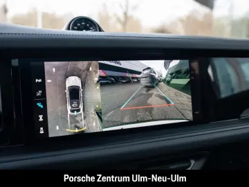 Porsche Cayenne E-Hybrid Coupe Black Edition