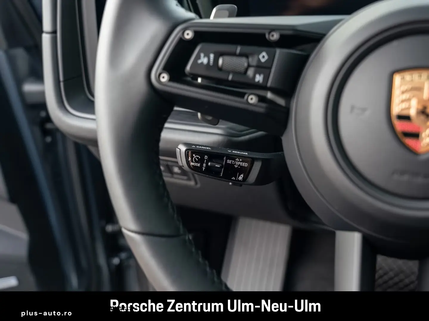 Porsche Cayenne E-Hybrid Coupe Black Edition