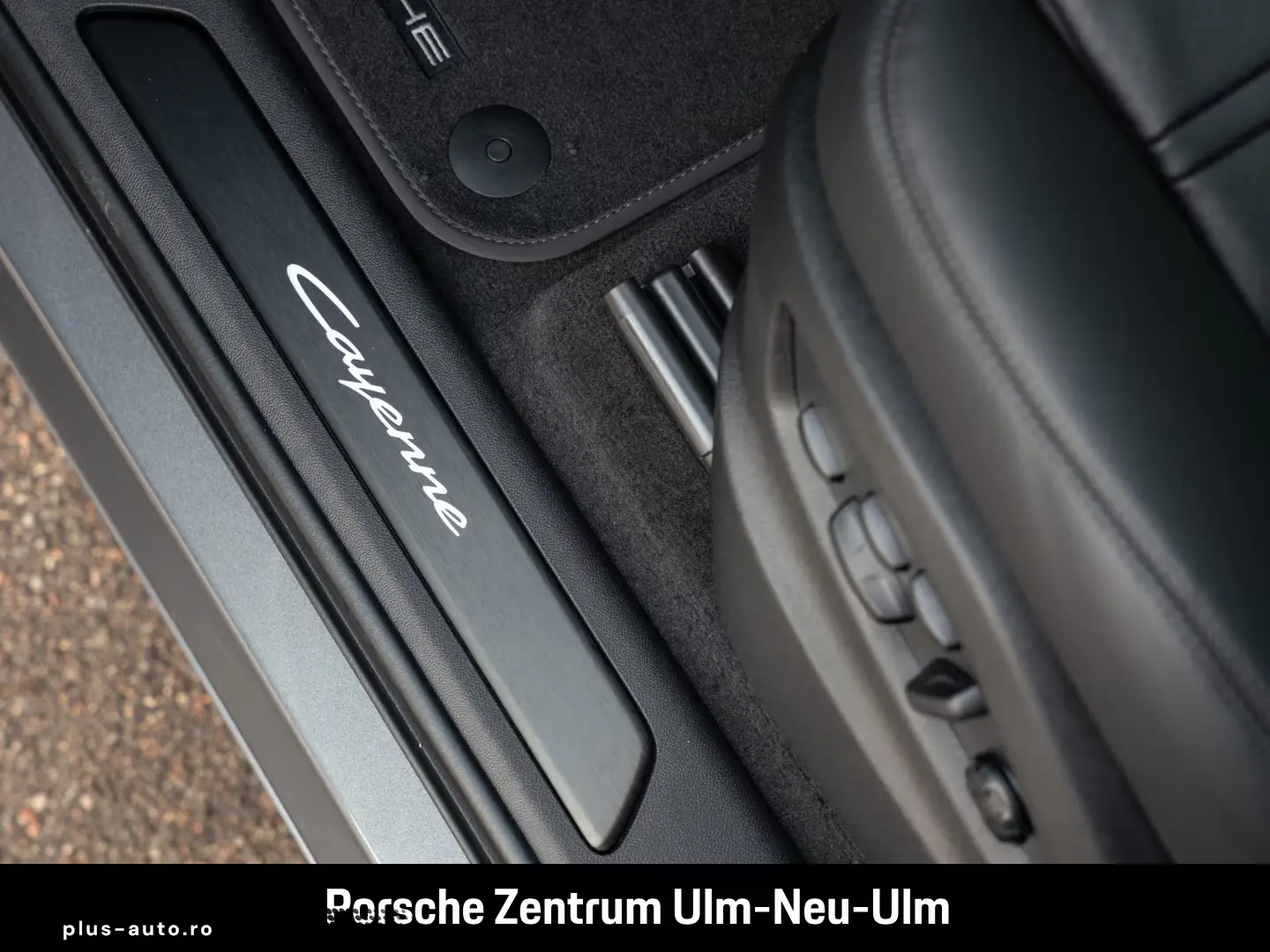 Porsche Cayenne E-Hybrid Coupe Black Edition