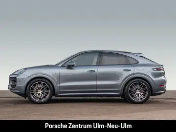 Porsche Cayenne E-Hybrid Coupe Black Edition