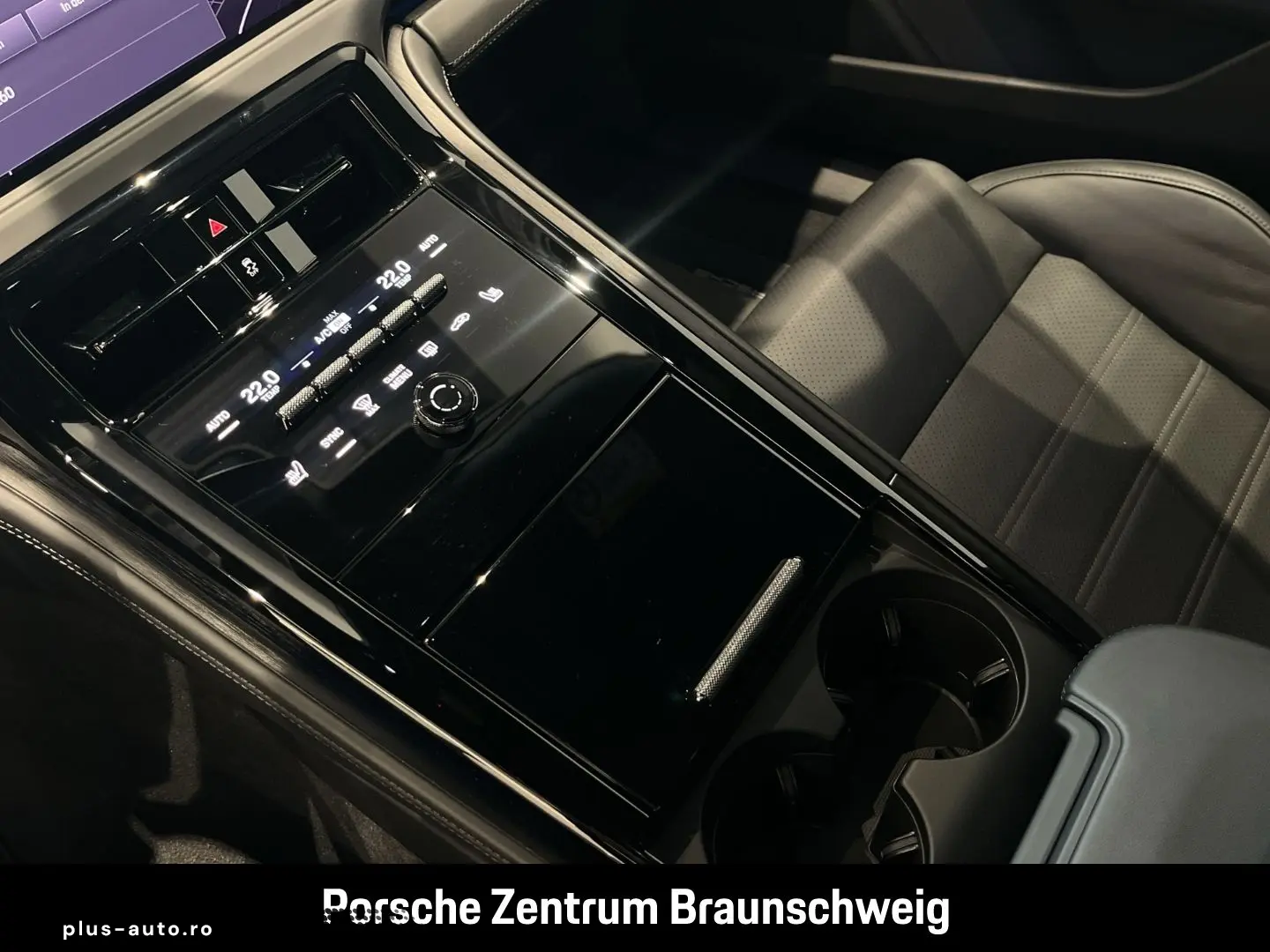 PORSCHE Panamera GTS InnoDrive HA-Lenkung Head-Up BOSE