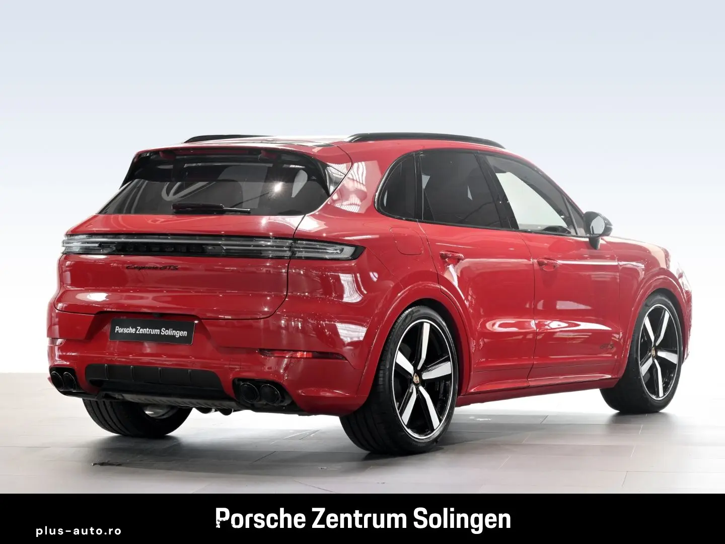 PORSCHE Cayenne GTS PANO HEAD-UP INNO PDCC HINTERACHS AH