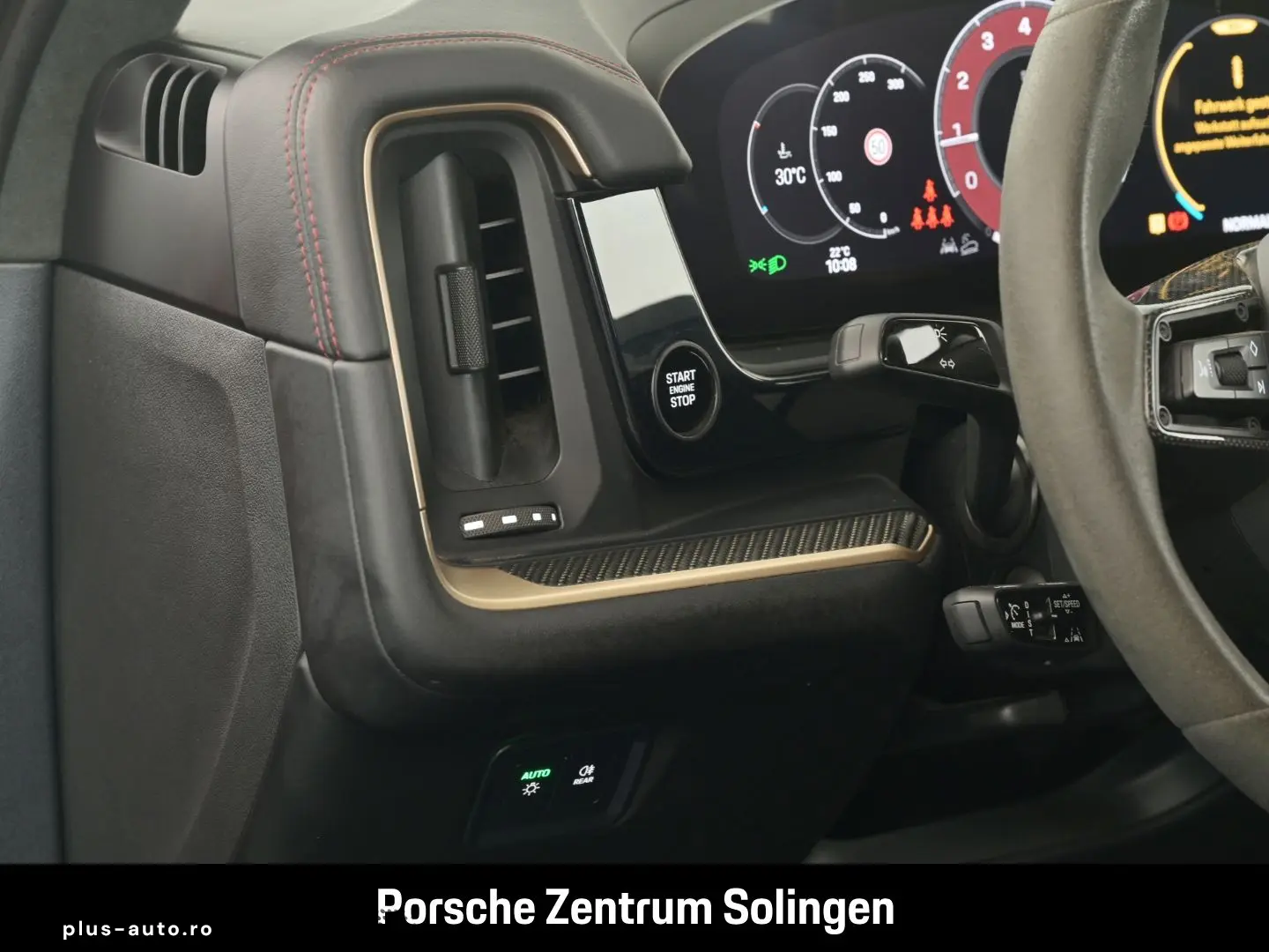 PORSCHE Cayenne GTS PANO HEAD-UP INNO PDCC HINTERACHS AH