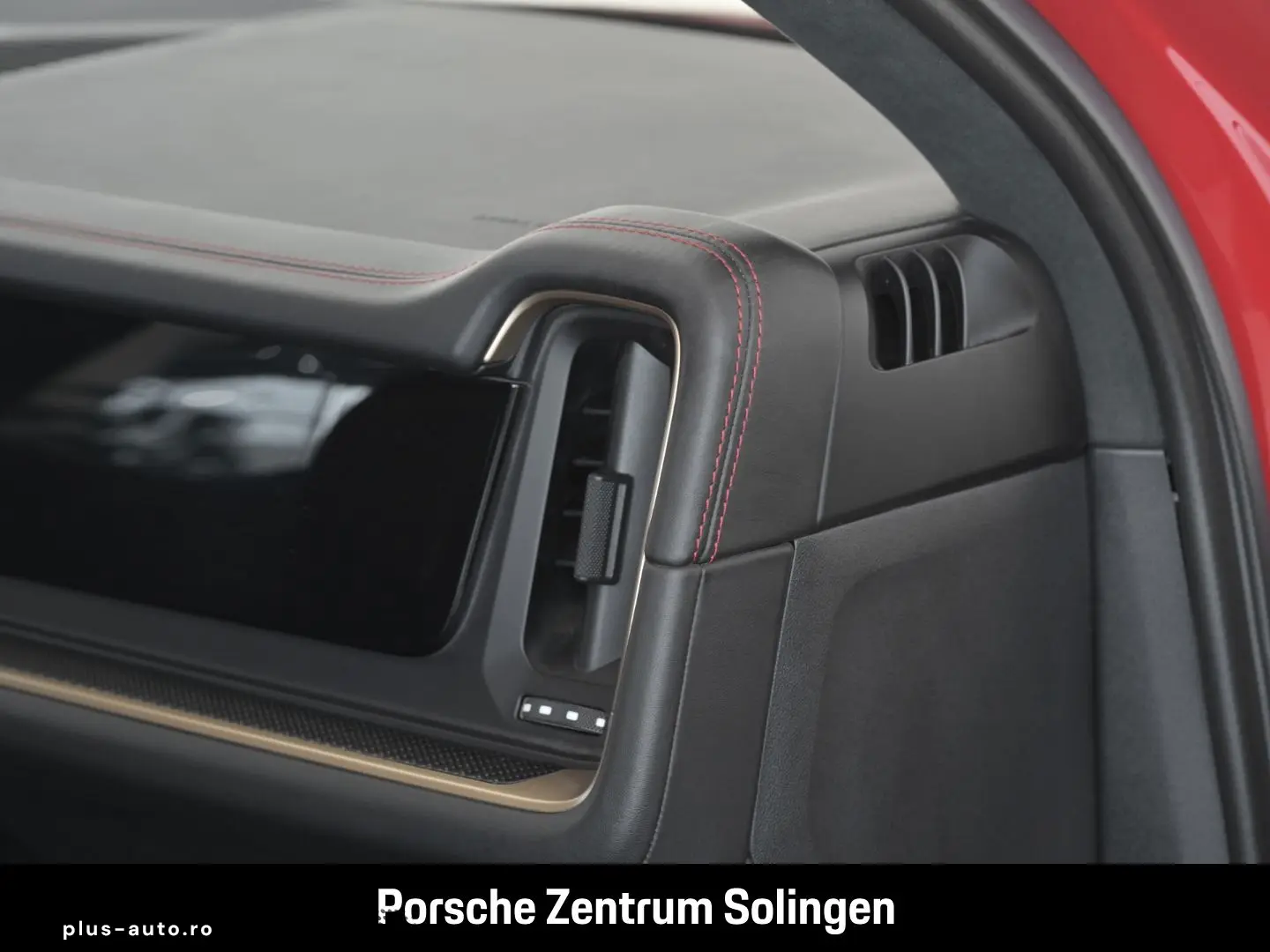 PORSCHE Cayenne GTS PANO HEAD-UP INNO PDCC HINTERACHS AH