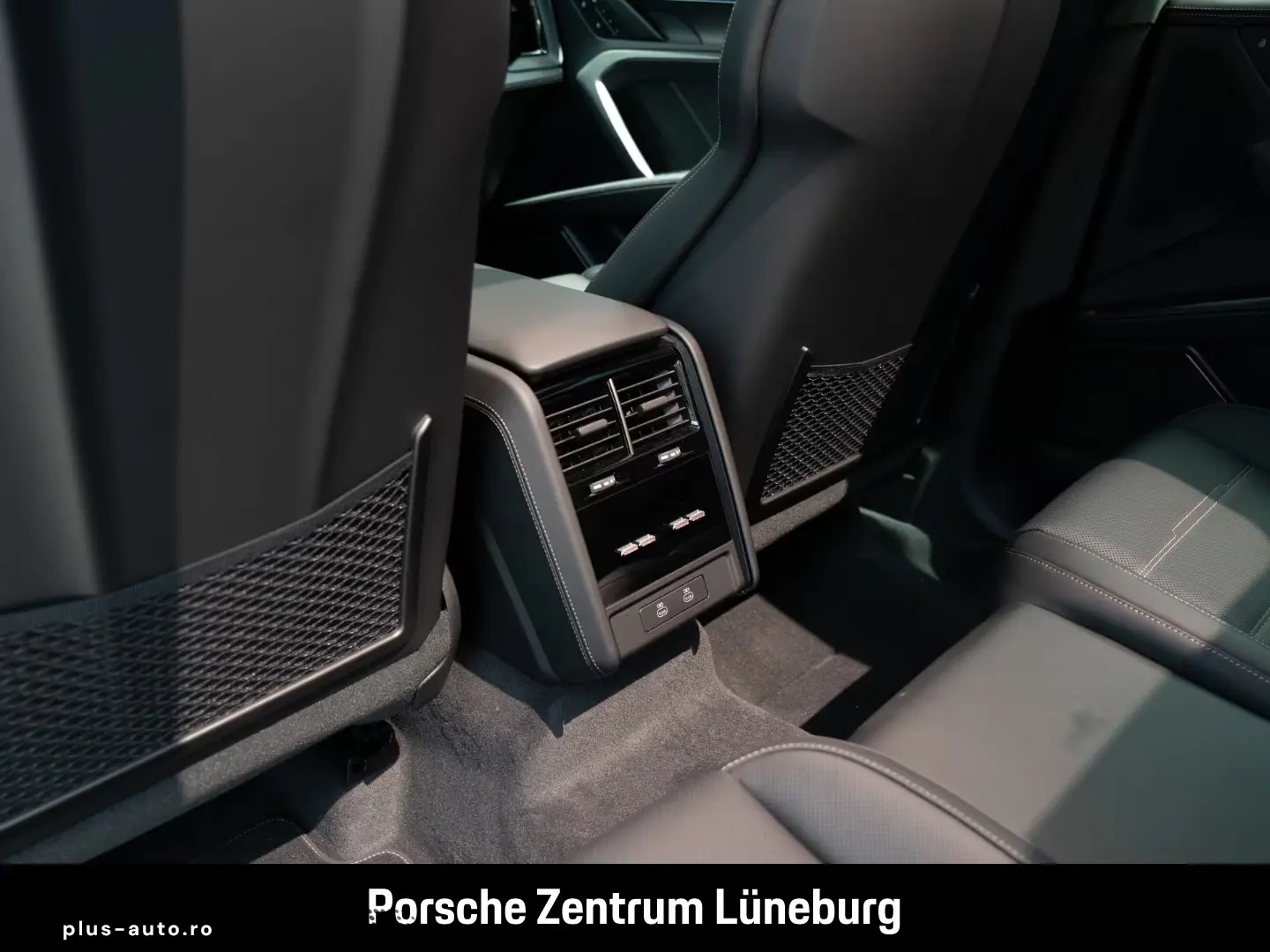 Porsche Cayenne Turbo Electric Burmester Active Ride