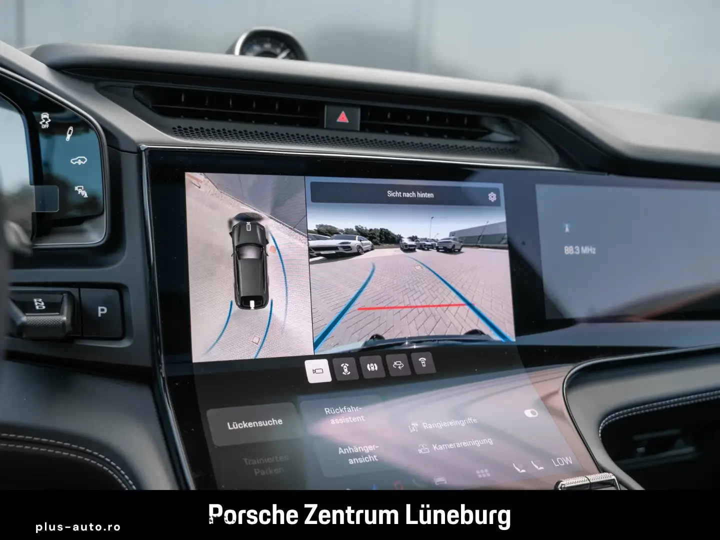 Porsche Cayenne Turbo Electric Burmester Active Ride