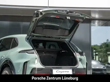 Porsche Cayenne Turbo Electric Burmester Active Ride