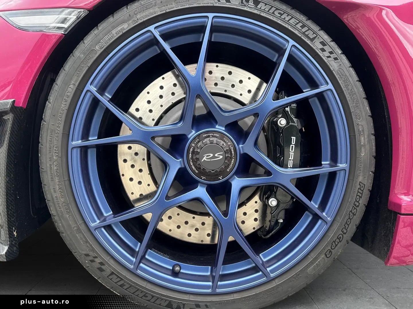 PORSCHE 718 Spyder RS Carbon LED Lift Weissach