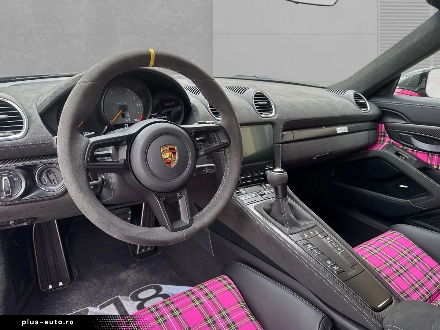 PORSCHE 718 Spyder RS Carbon LED Lift Weissach