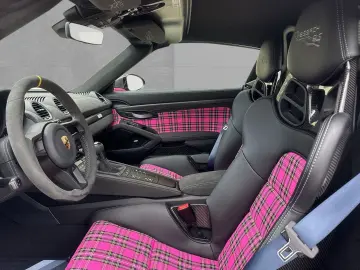 PORSCHE 718 Spyder RS Carbon LED Lift Weissach