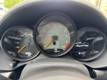 PORSCHE 718 Spyder RS Carbon LED Lift Weissach