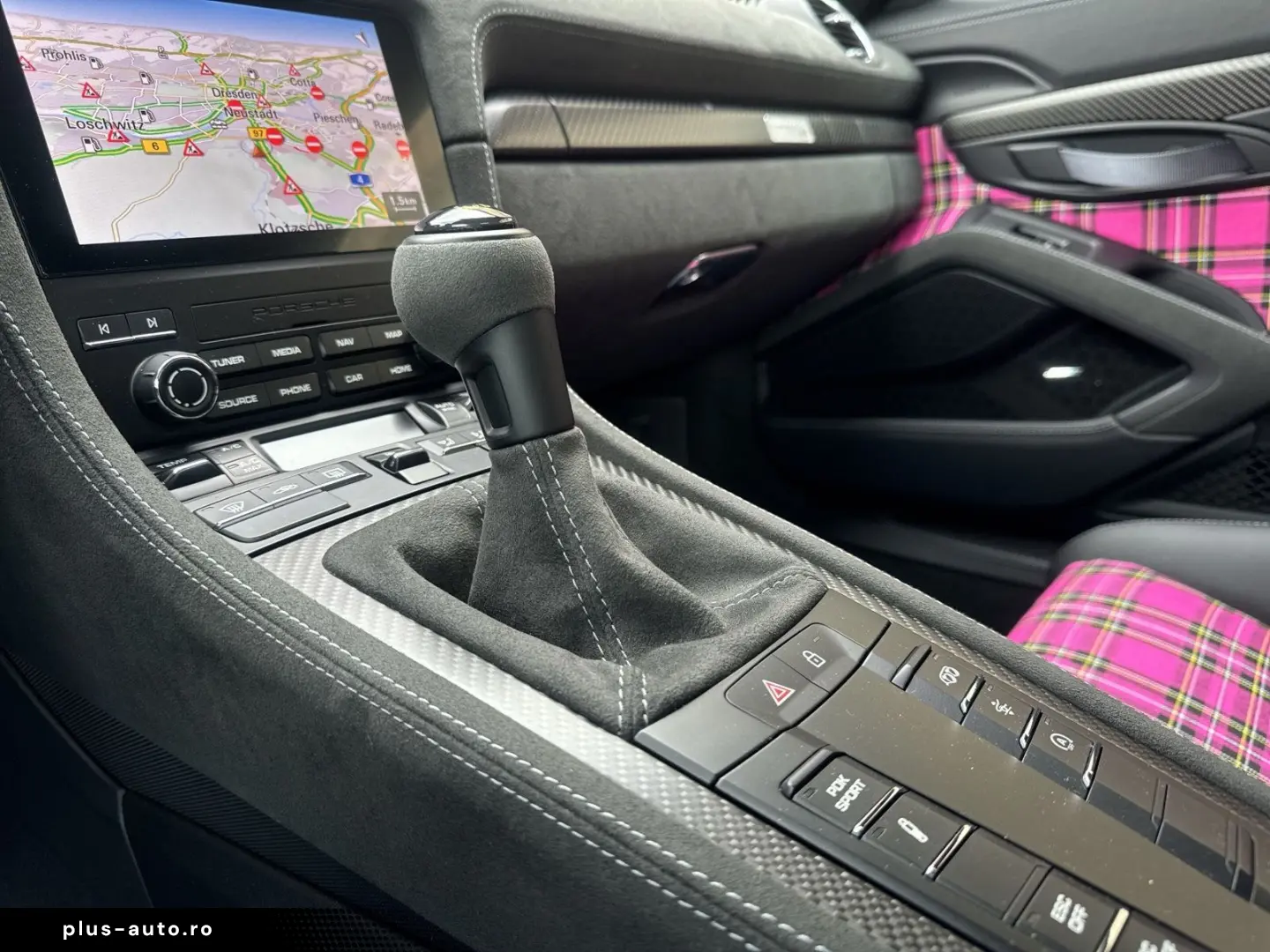 PORSCHE 718 Spyder RS Carbon LED Lift Weissach