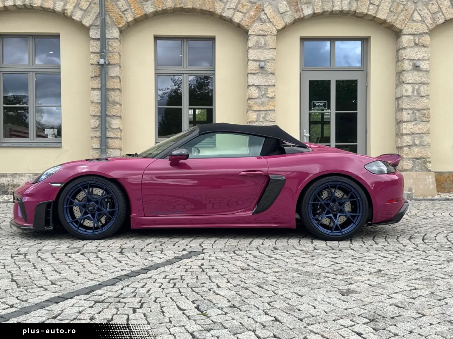 PORSCHE 718 Spyder RS Carbon LED Lift Weissach