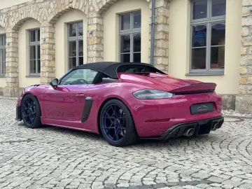 PORSCHE 718 Spyder RS Carbon LED Lift Weissach