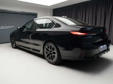 2023 BMW i7 xDrive60