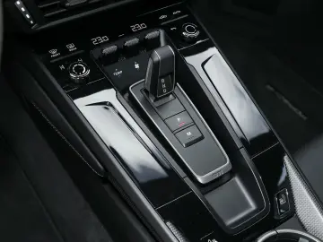 PORSCHE 992 911 Carrera S HA-Lenkung Liftsystem-VA BOSE