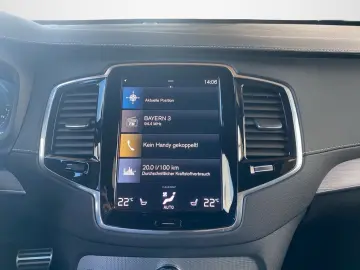 VOLVO XC90 T8 R Design Edition Recharge LED DAB