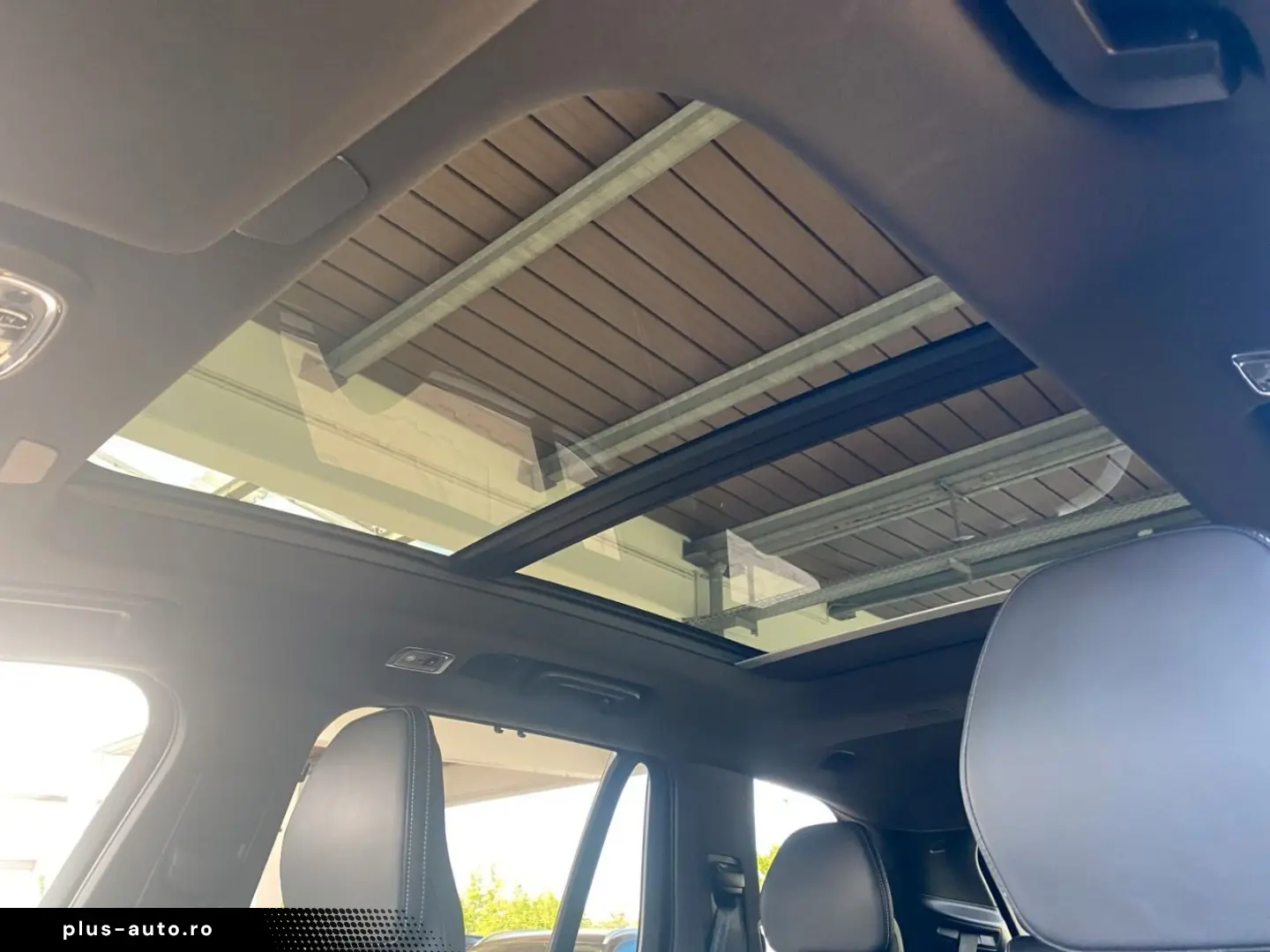 VOLVO XC90 T8 R Design Edition Recharge LED DAB