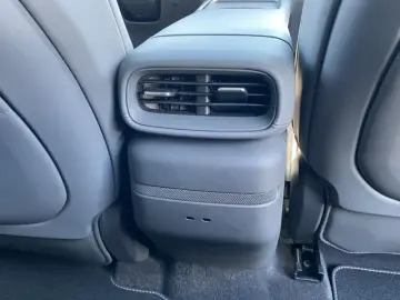 Xpeng G6 PERFORMANCE 80 KWH AWD