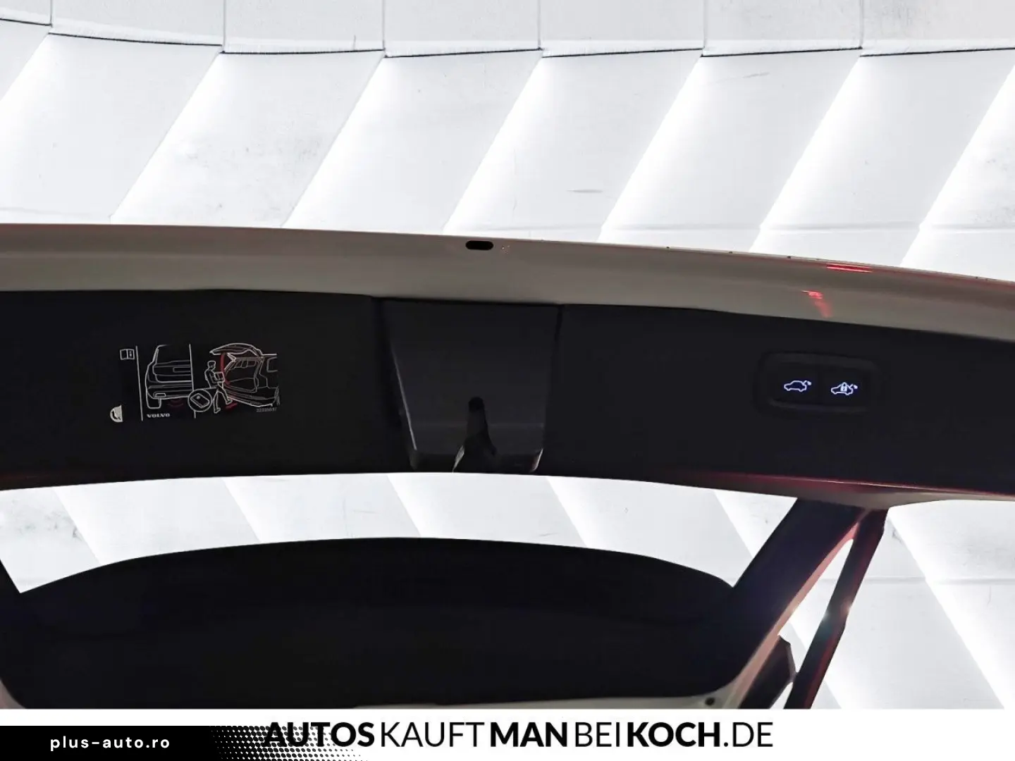 VOLVO XC90 T8 Recharge AWD R-Design Edit.AHK PANO 360