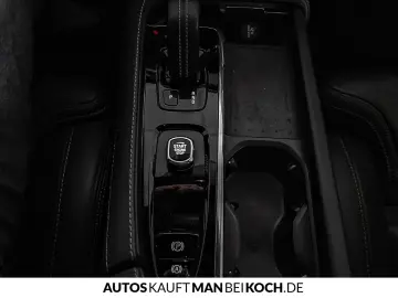 VOLVO XC90 T8 Recharge AWD R-Design Edit.AHK PANO 360