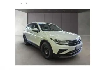 VW Tiguan Life eHybrid