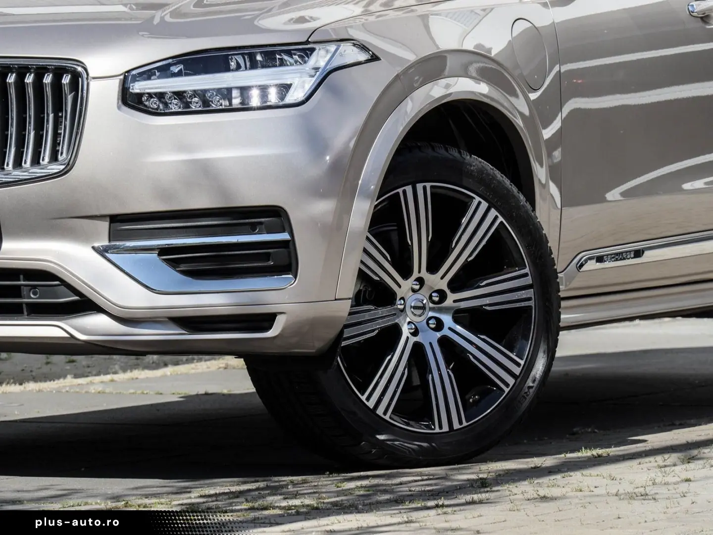 VOLVO XC90 T8 AWD Plug-In Hybrid Plus Bright #AHK  Sta