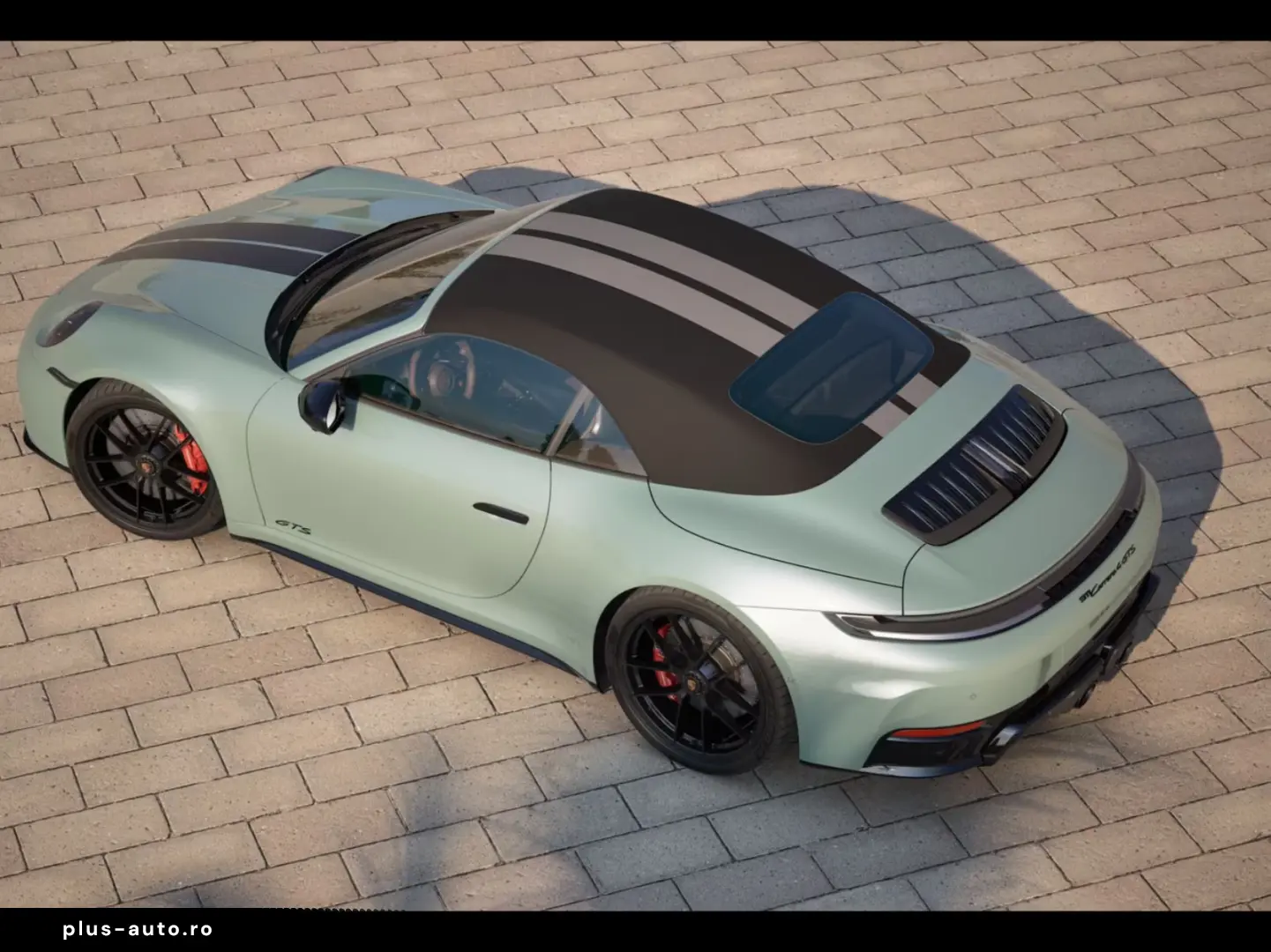 Porsche 911 Carrera 4 GTS T-Hybrid Cabriolet