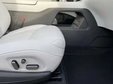 Xpeng G6 PERFORMANCE 80 KWH AWD