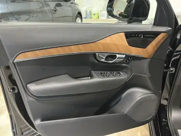 VOLVO XC 90 Inscription AWD Automatik Bluetooth Navi