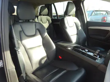 VOLVO XC90 T8 AWD Inscription Expression PHEV 7-Sitz
