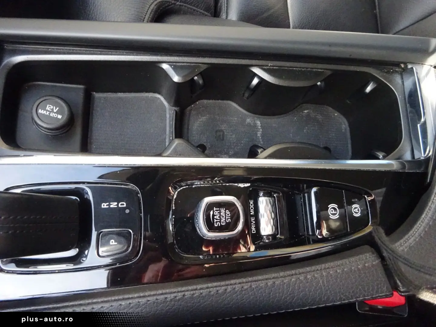VOLVO XC90 T8 AWD Inscription Expression PHEV 7-Sitz