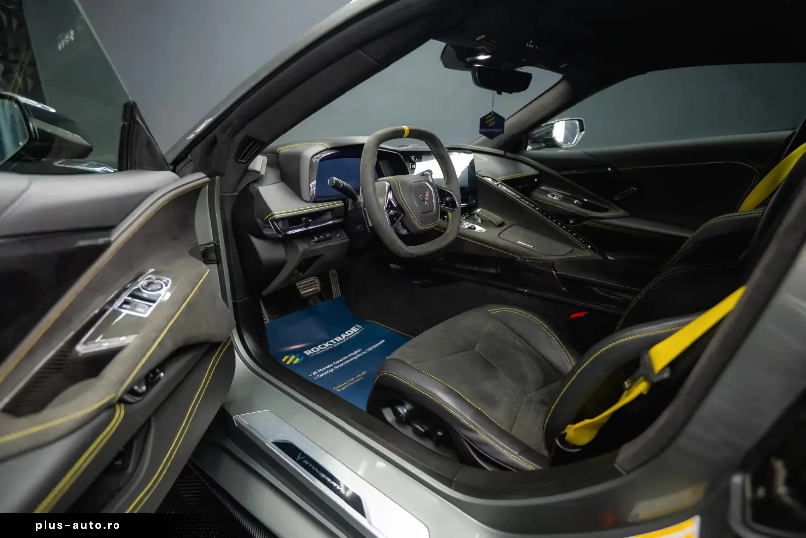 Corvette C8 Stingray 3LT Targa Z51 Performa