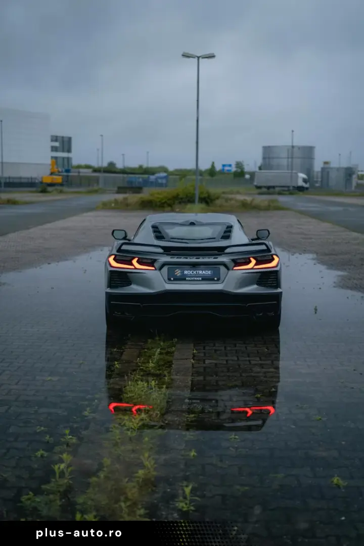 Corvette C8 Stingray 3LT Targa Z51 Performa