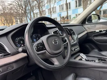 VOLVO XC90 Inscription AWD Lift ACC AHK 360  PANO 7S.