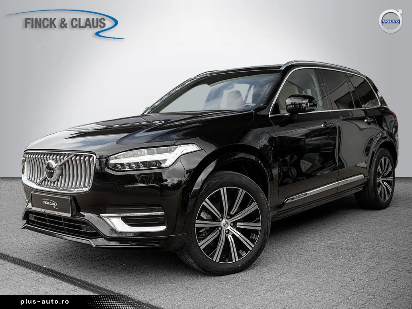 VOLVO XC90 T8 AWD Inscription HGSD NAVI AHK ACC LED